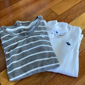 Bundle of two Abercrombie kids Girls soft tops